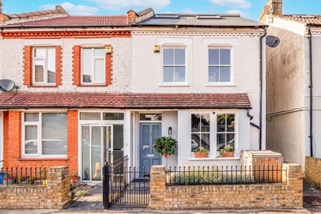 4-bed terraced on Gould Road, Twickenham, £925,000