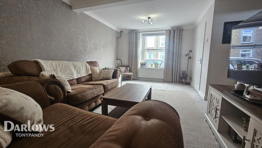 House in Tonypandy, Penygraig, Pen-y-graig - View 5