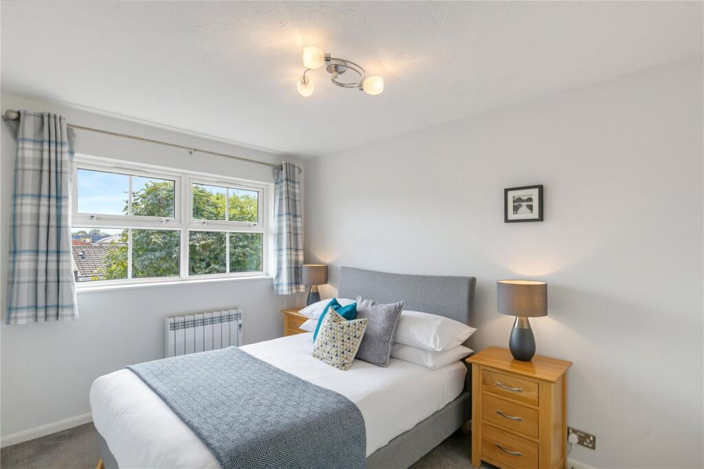 Apartment in London - View 3
