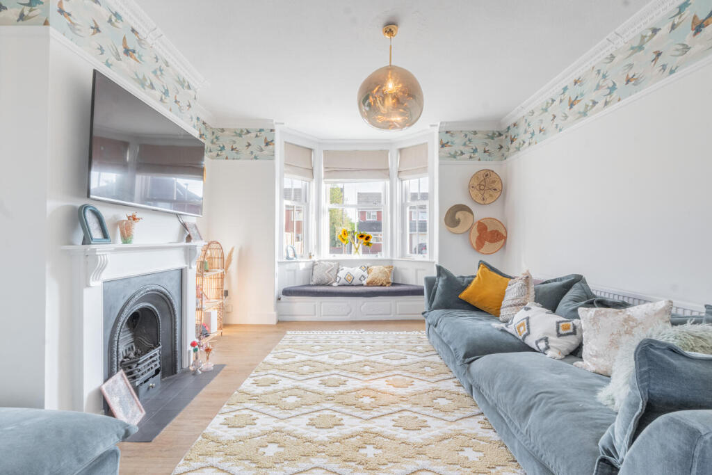 House in Worcester - More