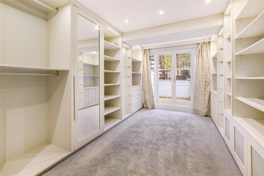 4 bedroom terraced house for rent
