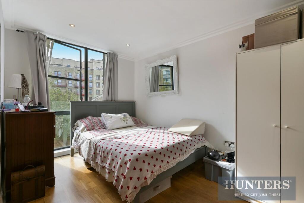 Apartment in London - View 5