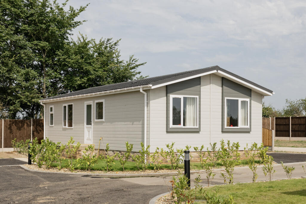 2-bed caravan on Two Bed Prestige Sonnet (40x20), Belton Country Park, Stepshort, Belton, Norfolk, NR31 9JS, £199,000