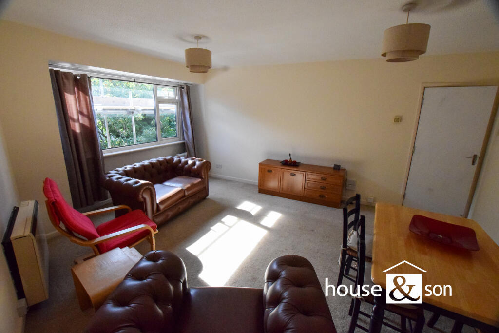 Apartment in Bournemouth - View 4