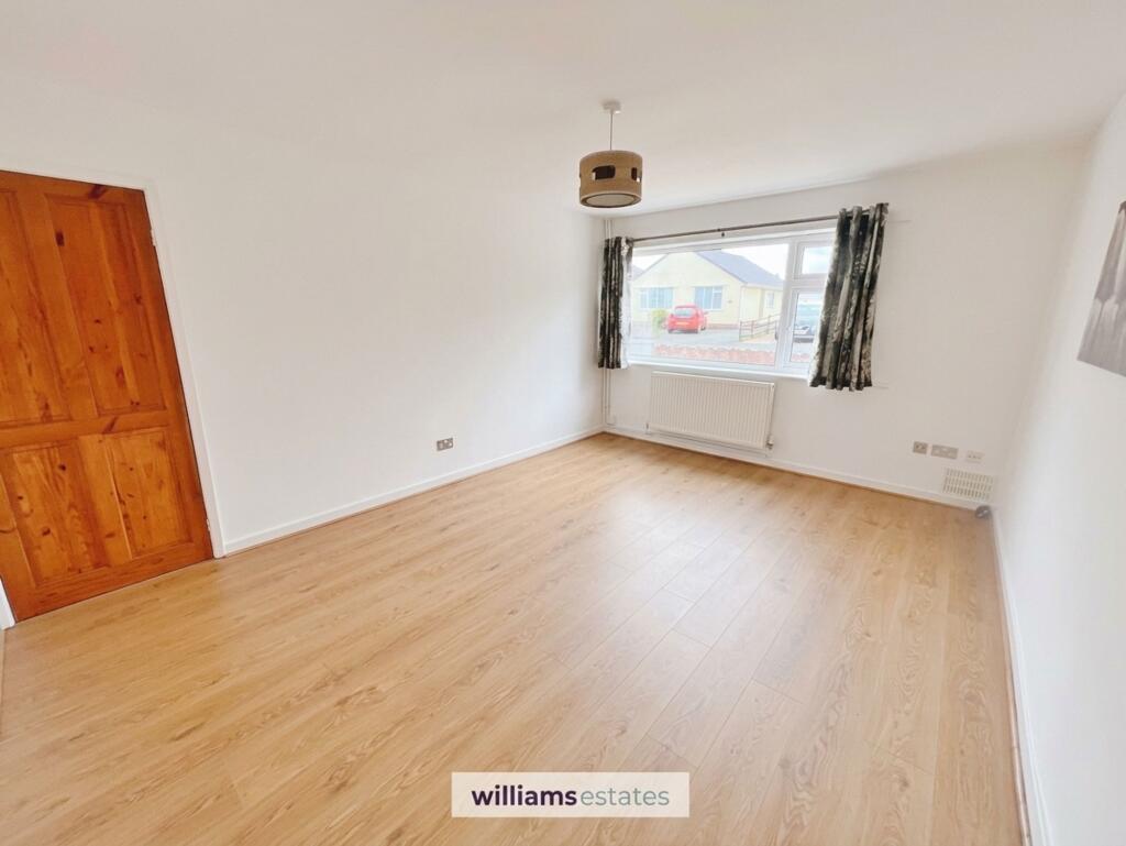 House in Chester, Gwernaffield and Pantymwyn - View 3