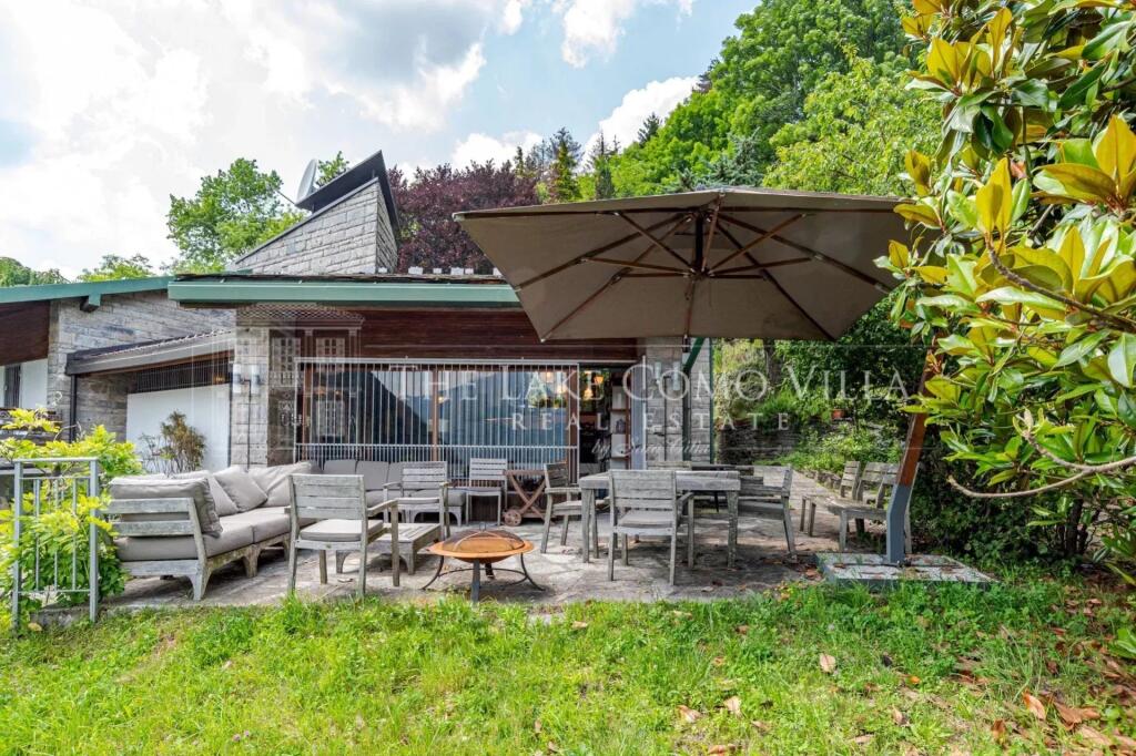 Main image of property: Lombardy, Como, Dizzasco