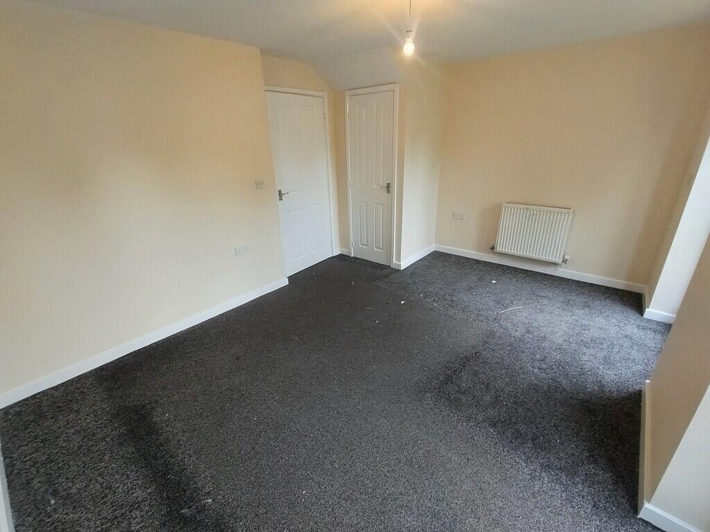 House in Wolverhampton, West Midlands - View 2