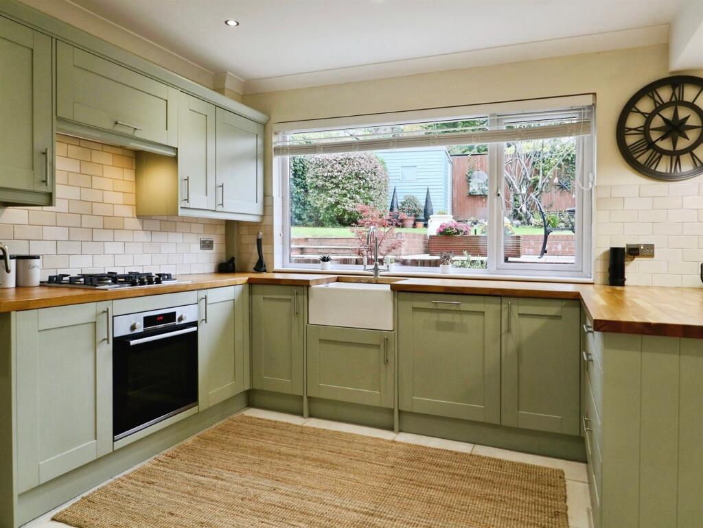 Main image of property: Wenvoe Close, Wenvoe, Cardiff