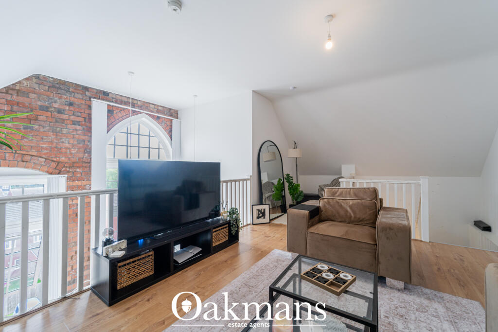 Apartment in Sandwell, West Midlands - More
