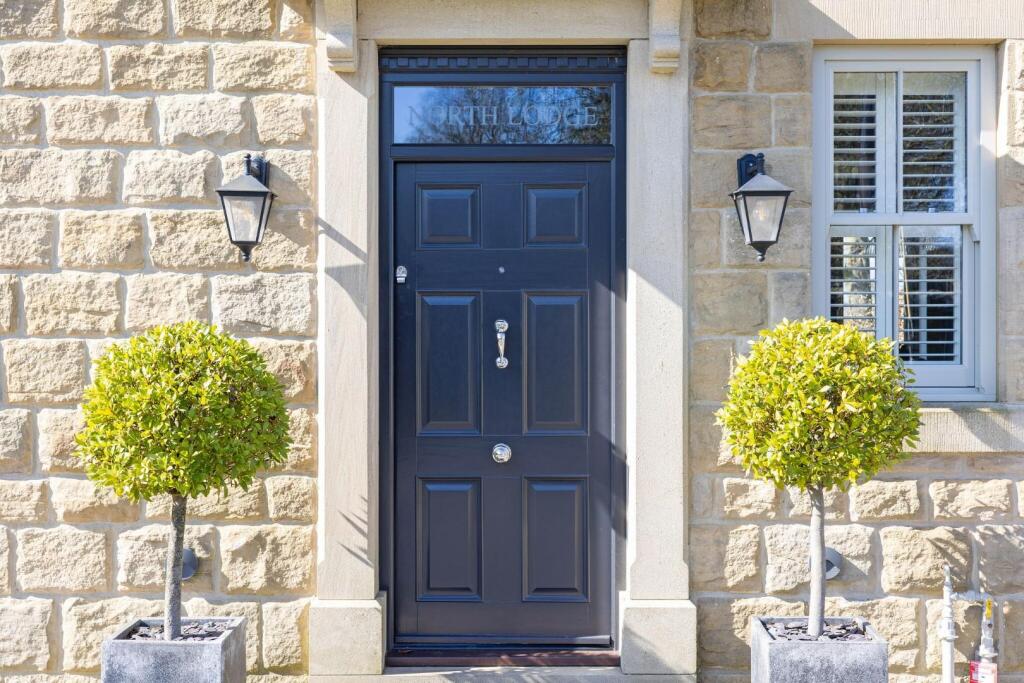 Main image of property: Carlton Lane, Yeadon, Leeds