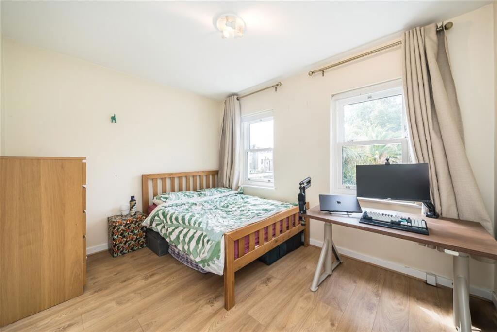 House in London - More