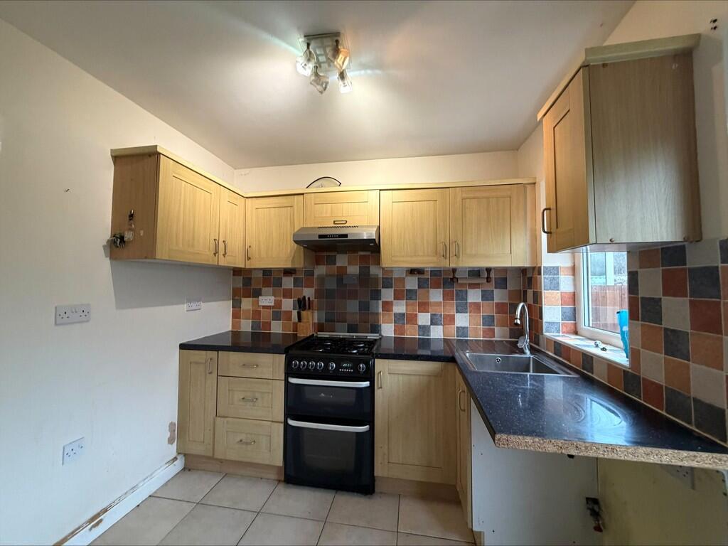 Melchett Crescent, Rudheath, Northwich photo 4
