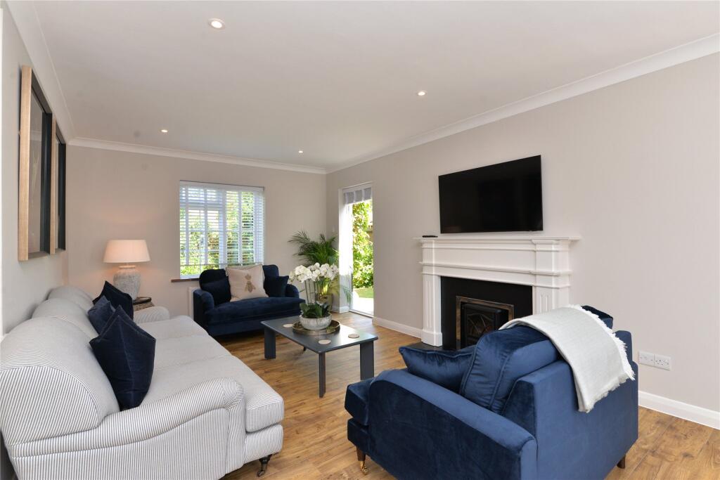 House in Lymington - View 2