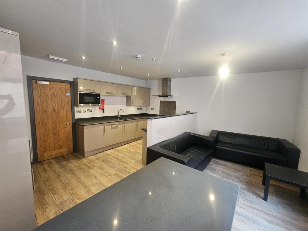 Main image of property: Stanford Street, Nottingham