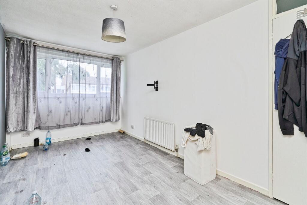 House in Wolverhampton, West Midlands - View 3