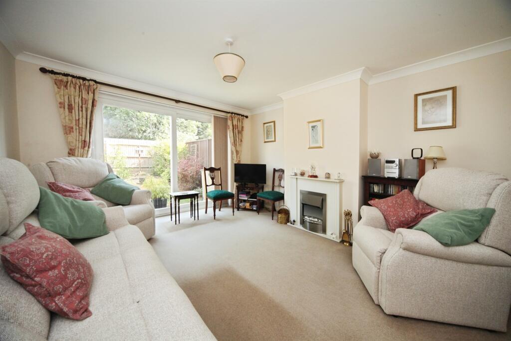 Apartment in Luton - View 4