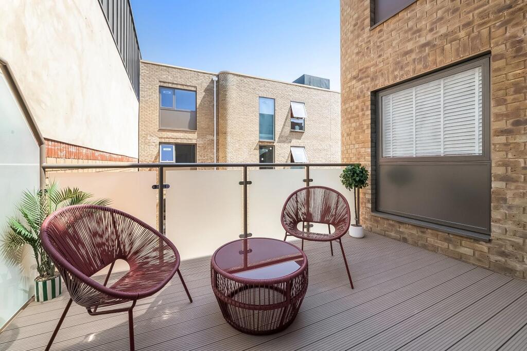 Lumina Court, Orpington - View 4