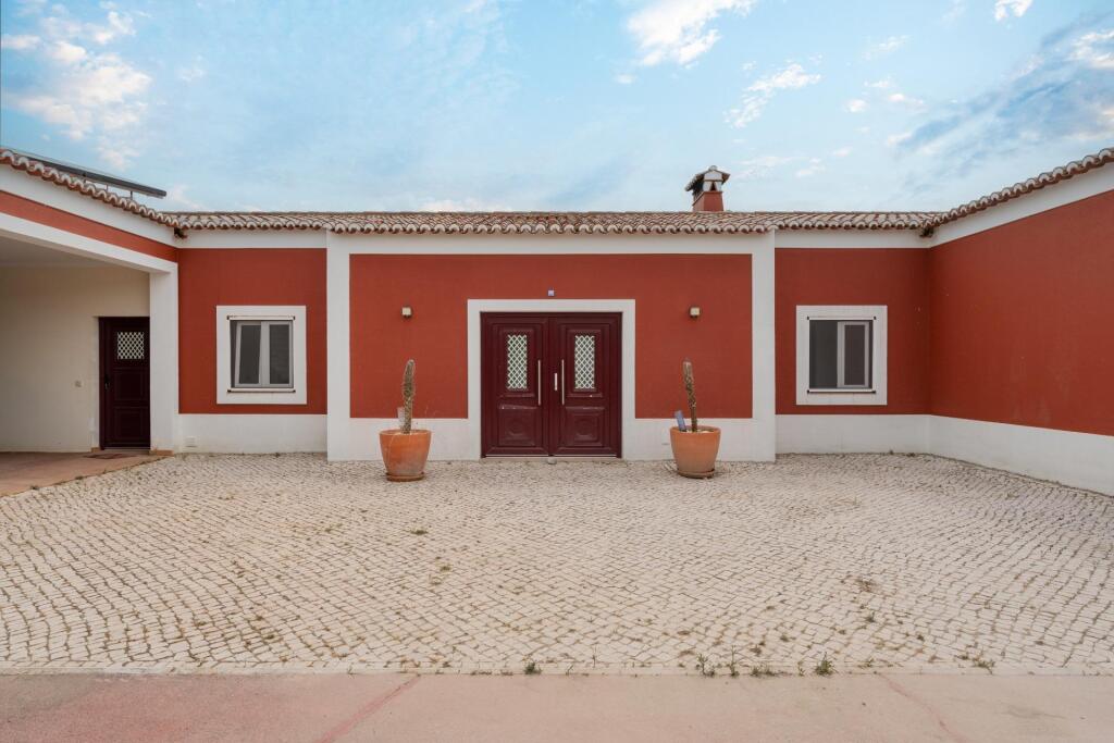 Main image of property: Ribatejo, Santarém