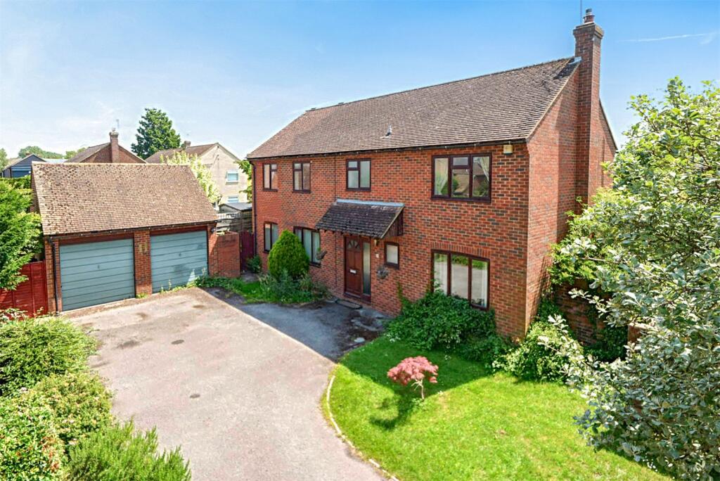 Main image of property: Meadow Park, Stoke Mandeville, Aylesbury