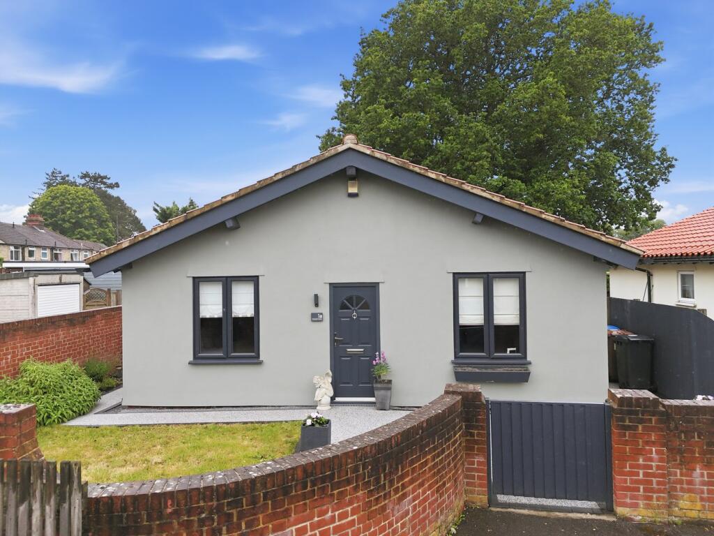 Main image of property: Lyndhurst Avenue, Ipswich, IP4