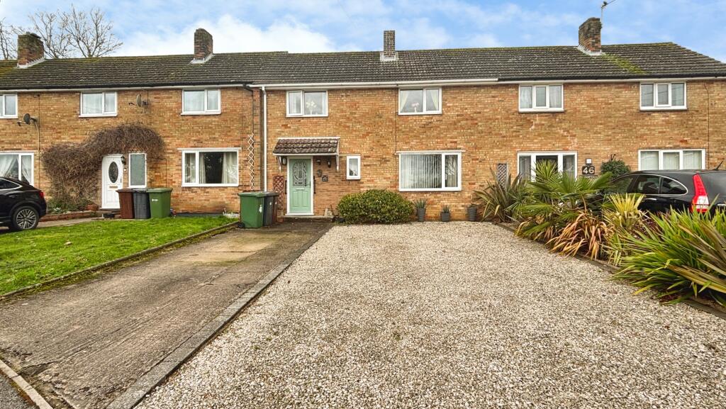 3-bed terraced on Greetwell Close, Lincoln, LN2, £200,000