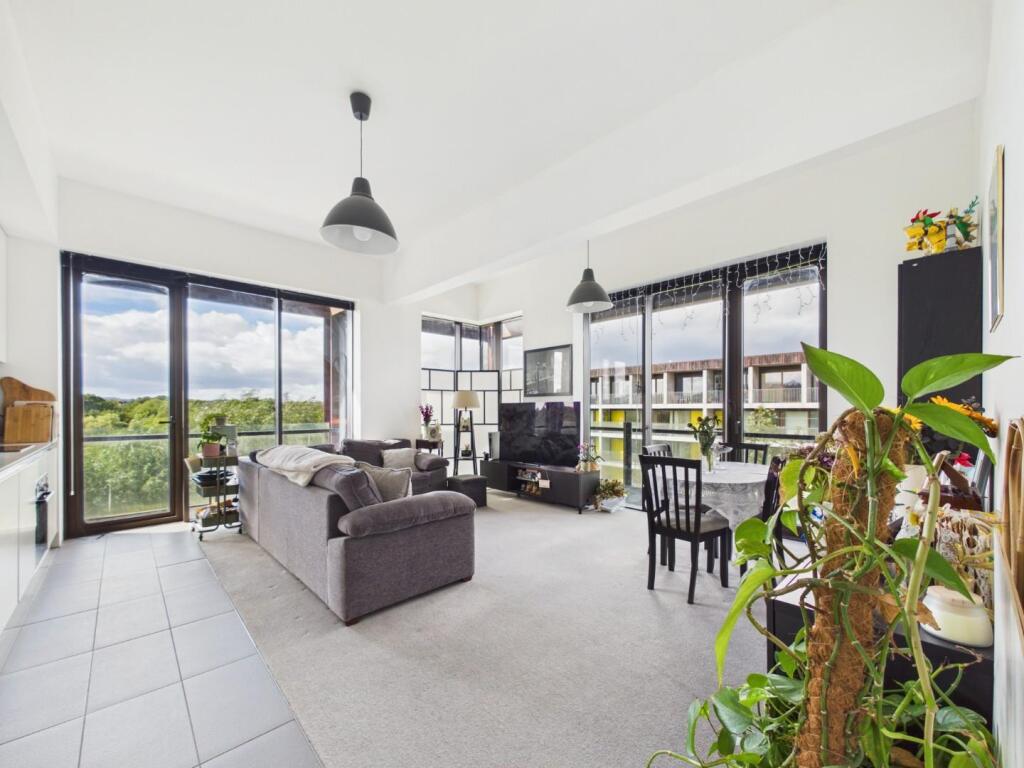 Main image of property: Lake Shore Drive, Bristol