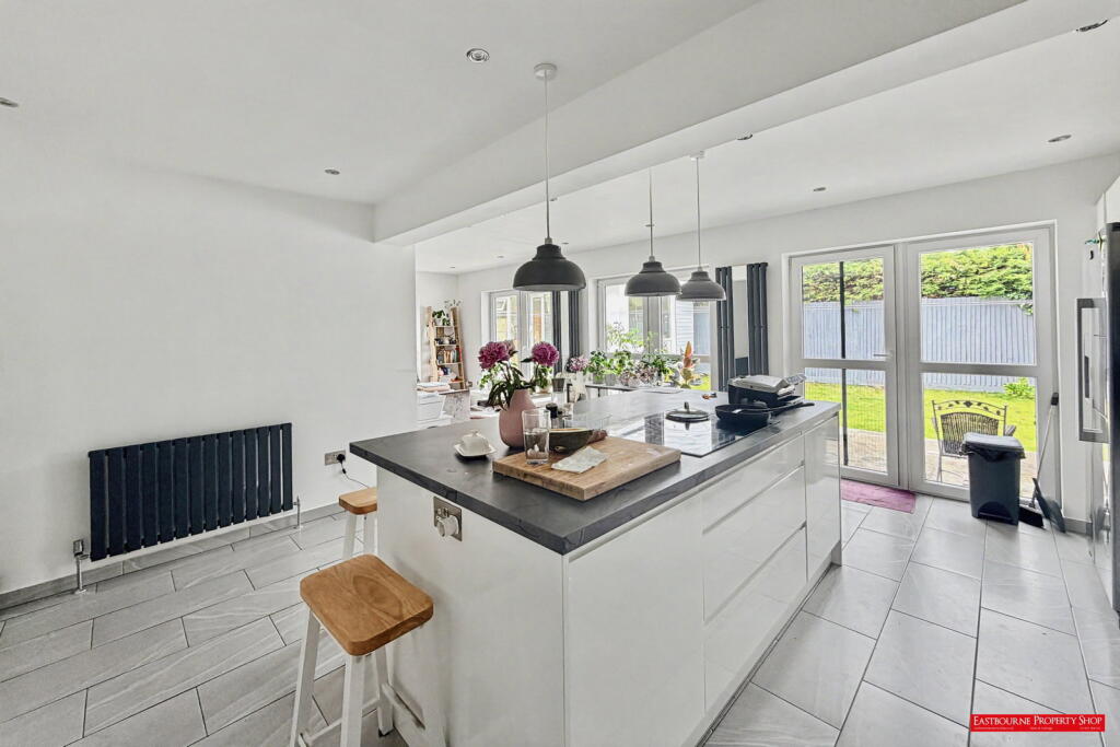 House in Eastbourne, East Sussex - View 4