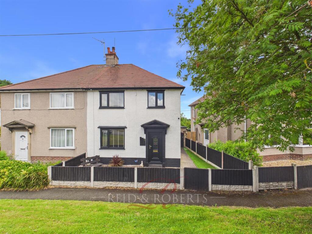 Main image of property: Maes y Dre, Mold