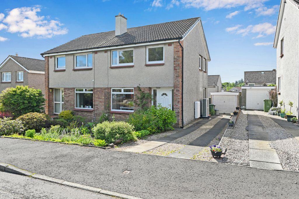 Main image of property: 10 Silverburn Drive, Penicuik, Midlothian, EH26 9AQ