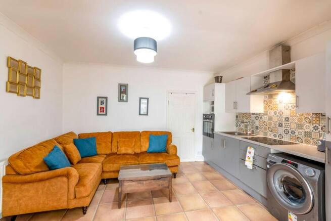 Studio Kitchen/ Dining Room: