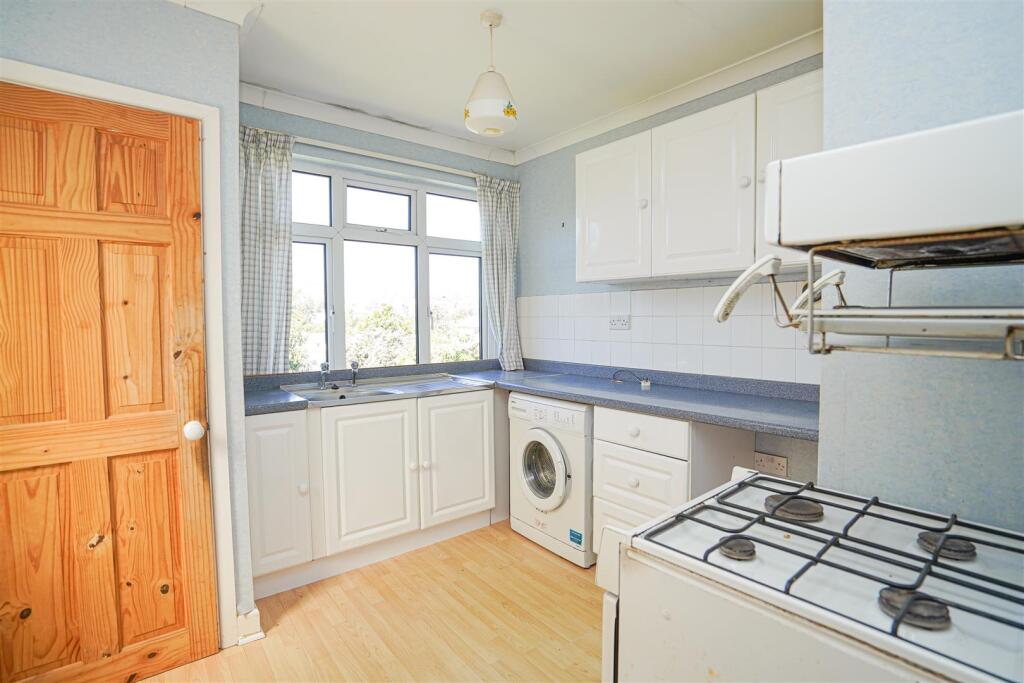 58, Elm Grove, Bideford photo 4