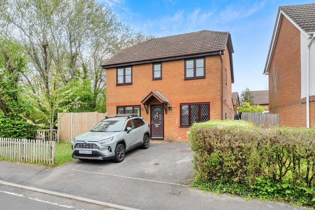 Main image of property: Stanier Way, Hedge End