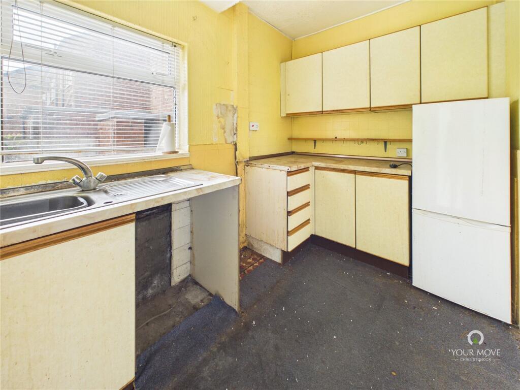 11 Cloister Avenue, South Shields, Tyne and Wear NE34 9AQ photo 2