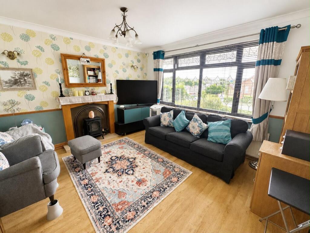 House in Walsall - More