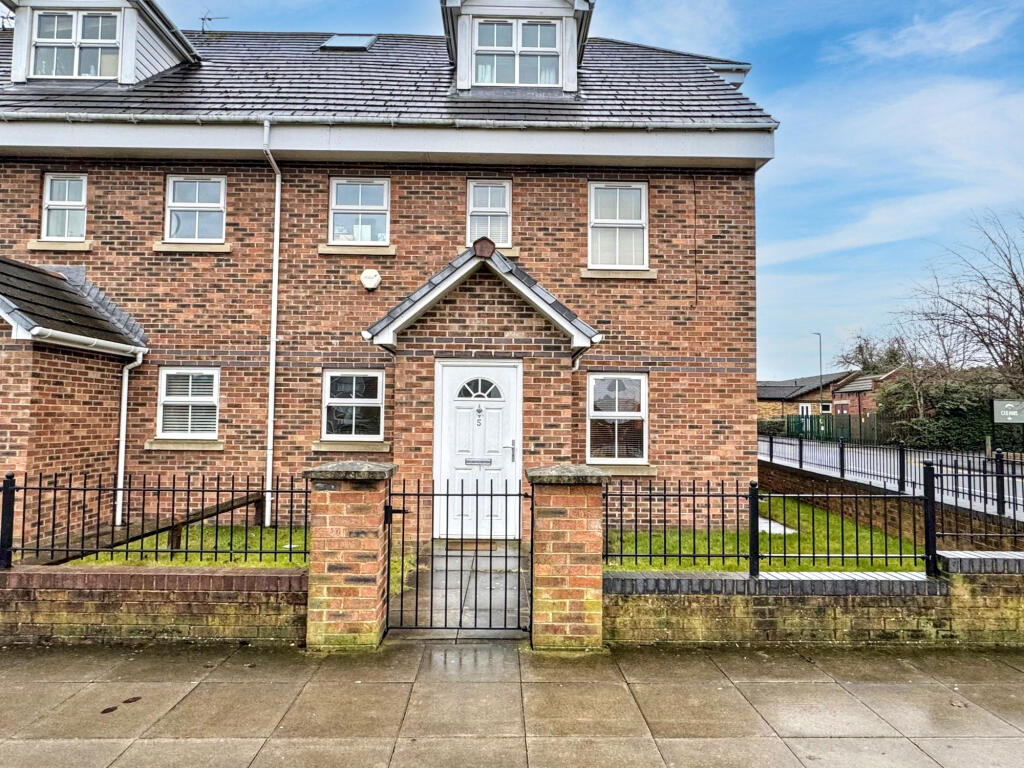 Main image of property: Bonnar Court, Hebburn, Tyne and Wear, NE31 2YN