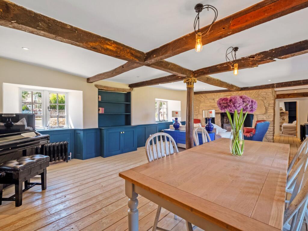House in Oxford - View 2