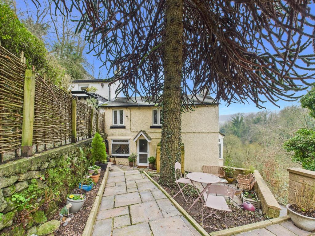 Main image of property: Chapel Hill, Cromford, DE4