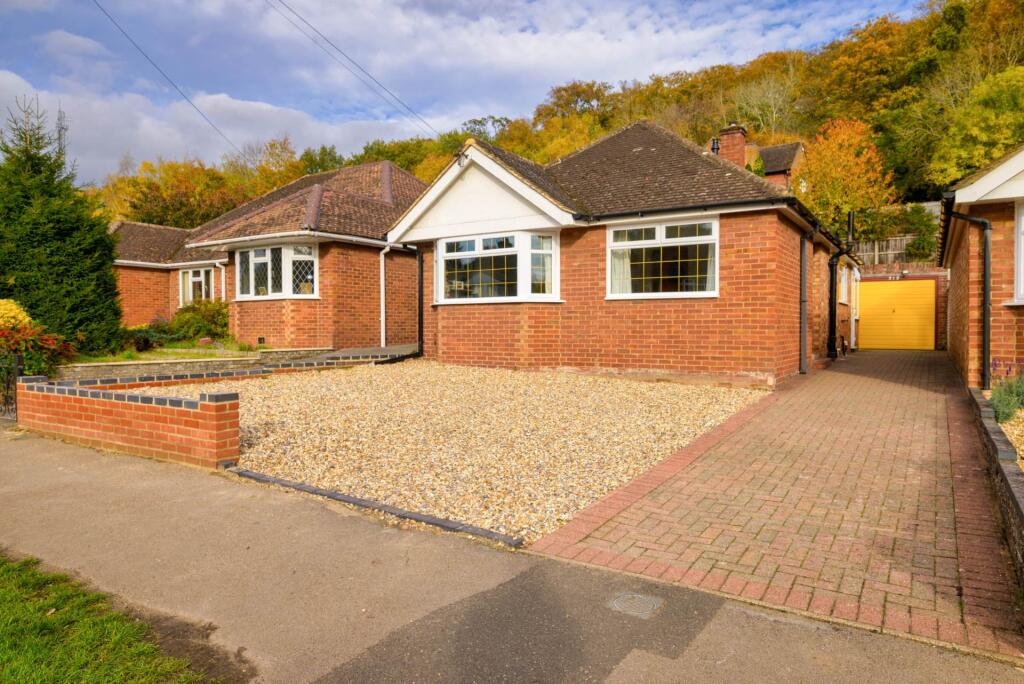 Main image of property: Hemdean Road, Caversham