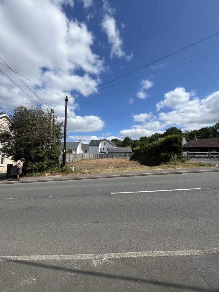 Main image of property: Ammanford Road, Llandybie, SA18