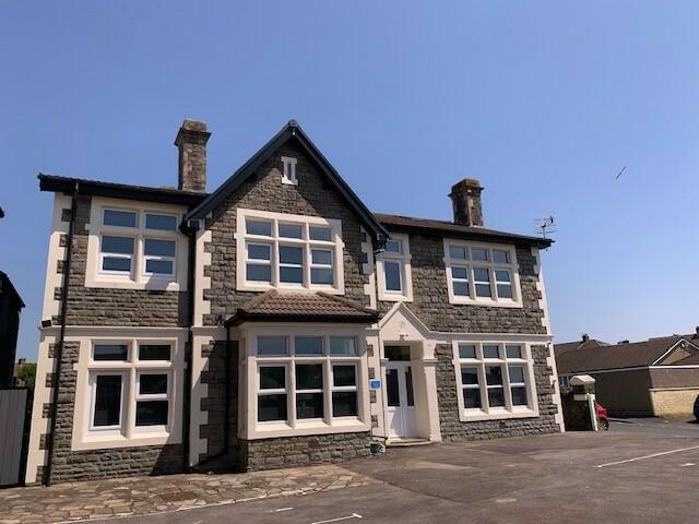 Main image of property: Flat 6, The Beeches, 163 High Street, Hanham, Bristol, Gloucestershire