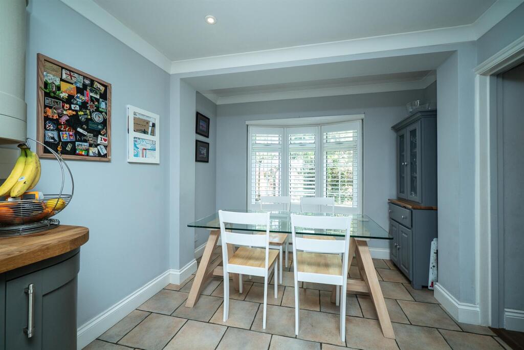 Harpenden Road, St. Albans - More