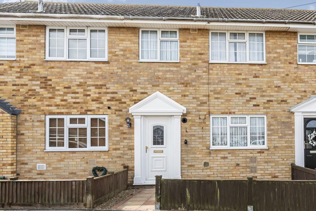 Main image of property: Glen Crescent, Selsey, PO20