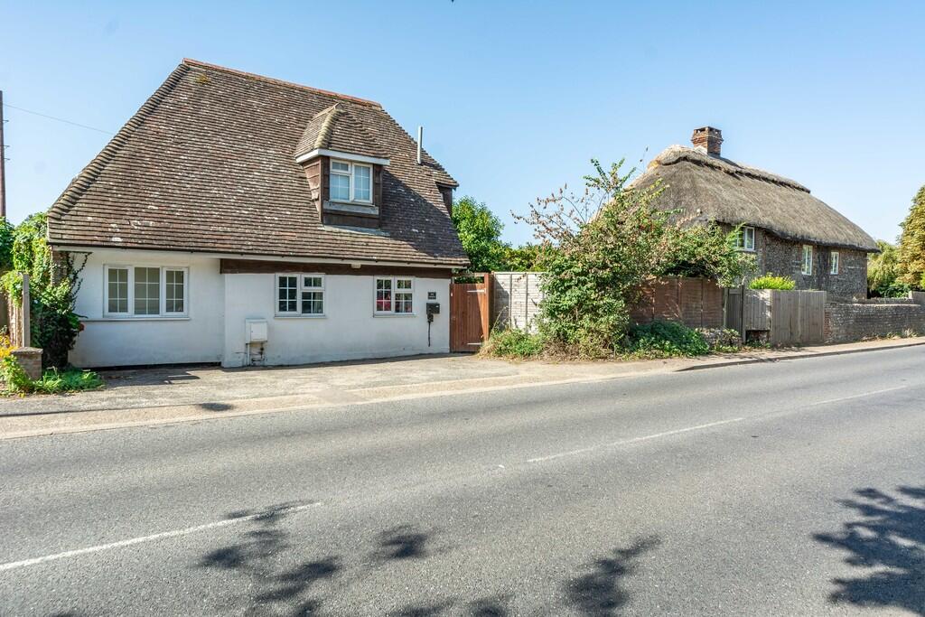 Main image of property: Barnham Road, Eastergate