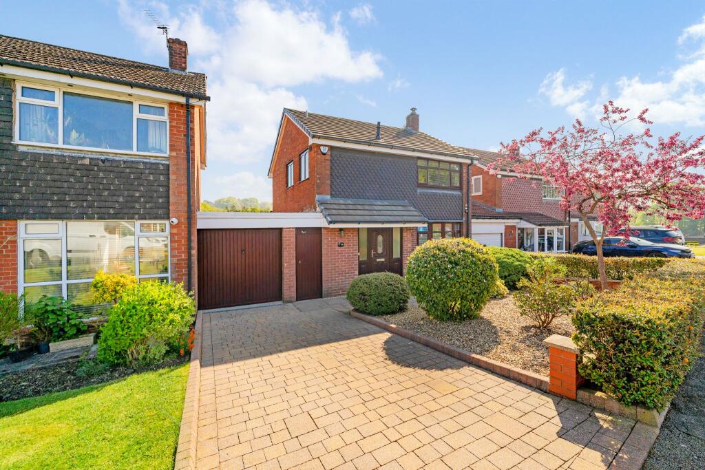 Main image of property: 54 The Hall Coppice, Egerton, Bolton, BL7 9UF