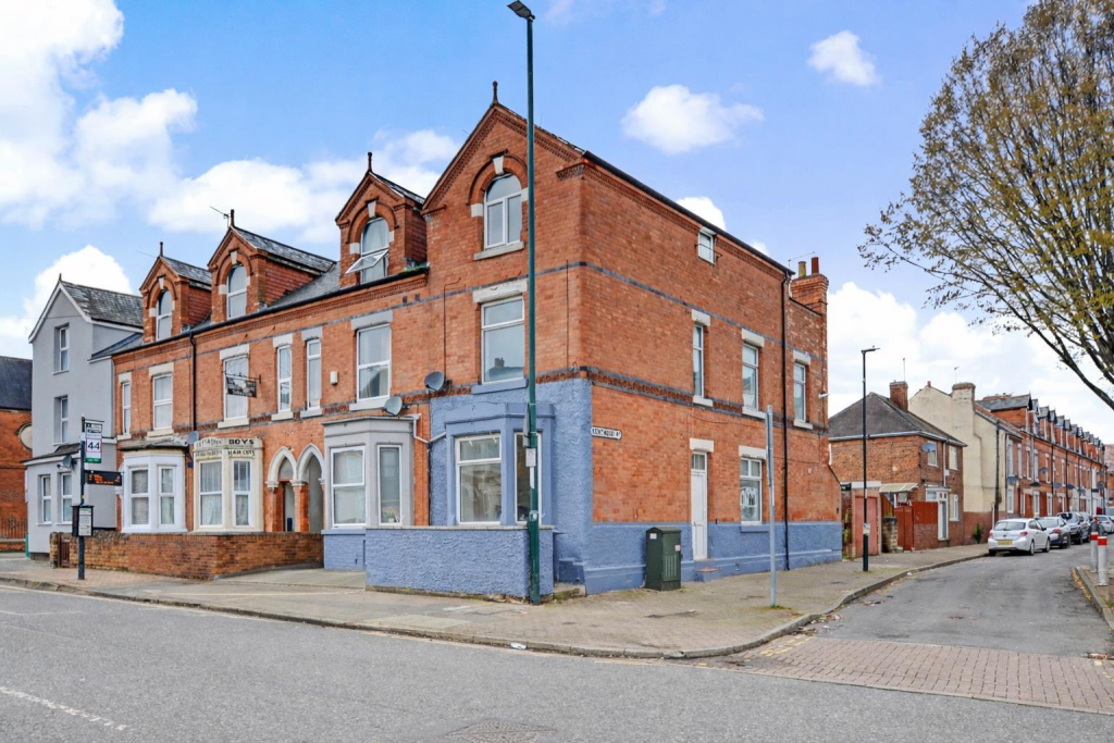 Main image of property: Colwick Road, Nottingham