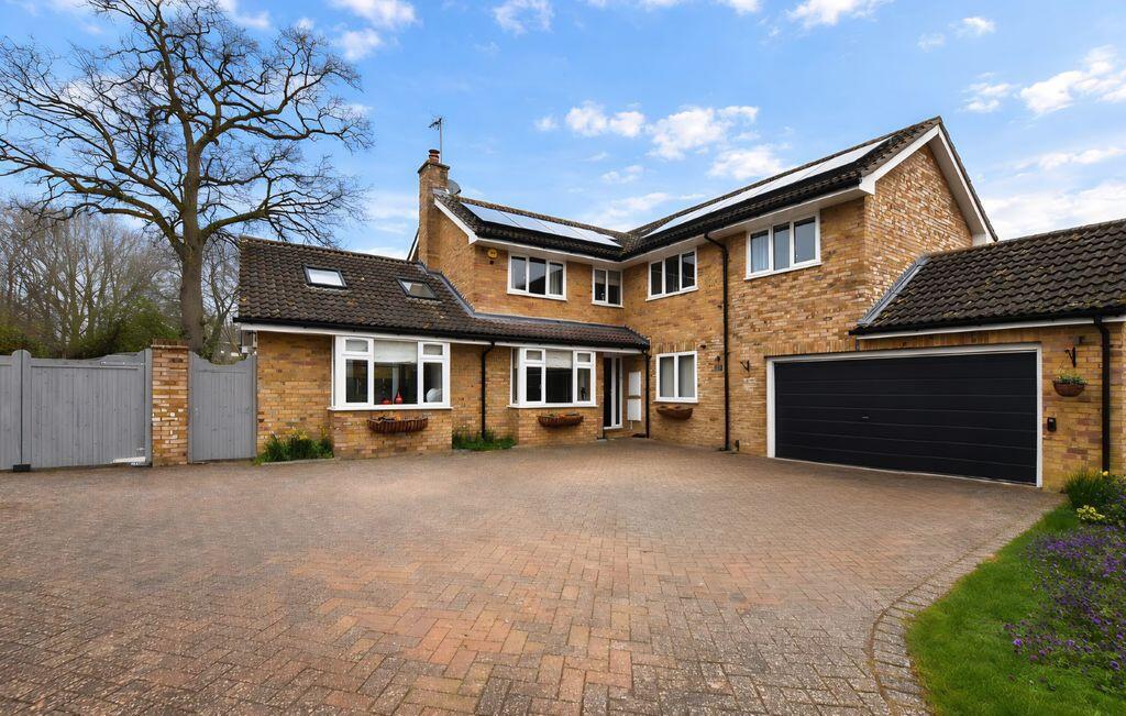 4-bed detached on Bargrove Road, Maidstone, £775,000