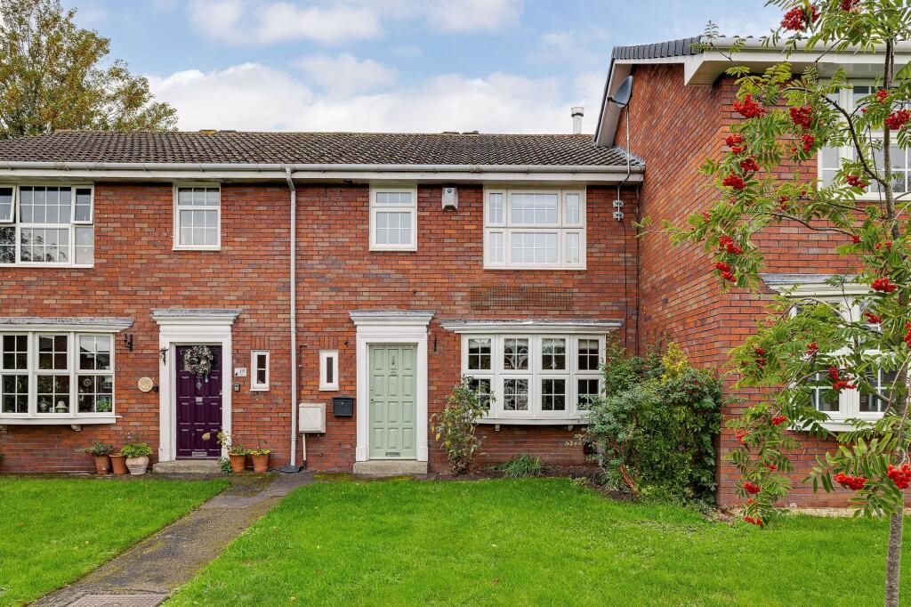 3-bed terraced on Pinfold Court, Chester, CH4, £350,000