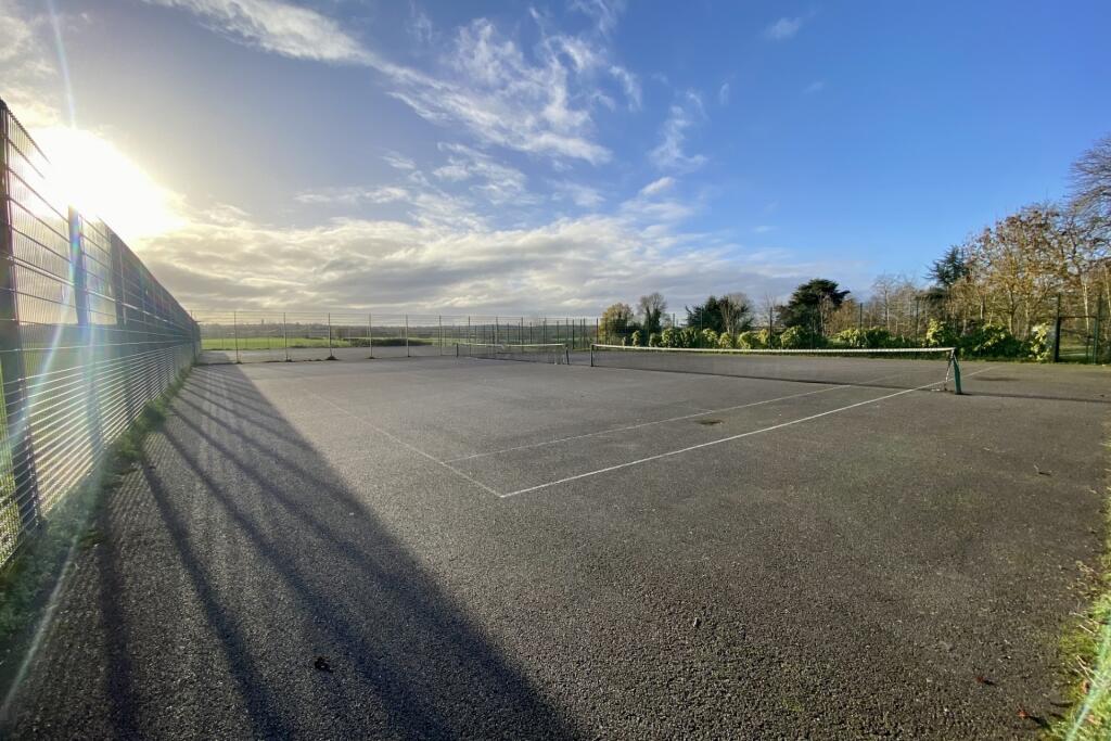 Additional image 11 of Beningfield Drive, London Colney, St. Albans