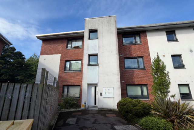 Main image of property: 5 , NEW MART GARDENS , EH14 1TZ