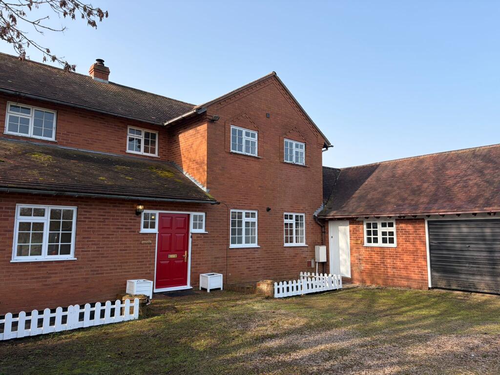 Main image of property: Newcourt Farmhouse, Lugwardine, Hereford, Herefordshire